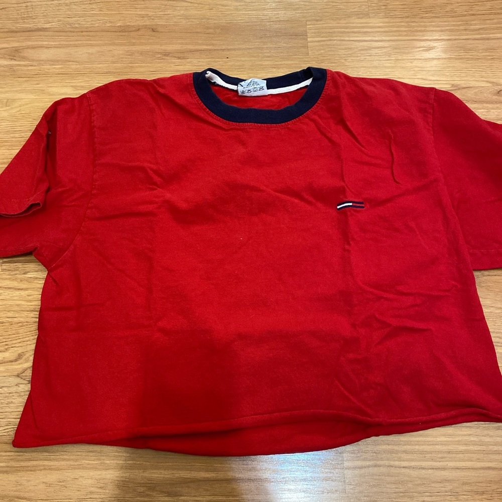 tommy hilfiger cropped tee